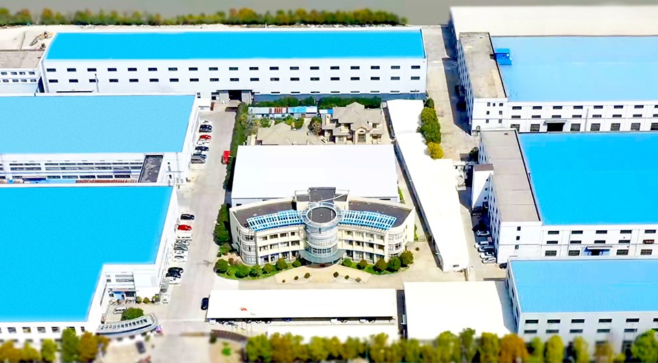 集研發(fā)、生產(chǎn)、銷售于一體 現(xiàn)代化智能加工基地