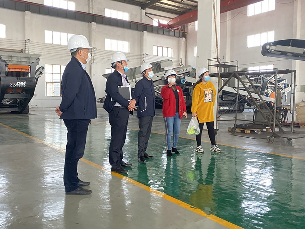 【春風(fēng)送暖，戰(zhàn)“疫”有情】奉賢區(qū)奉城鎮(zhèn)領(lǐng)導(dǎo)蒞臨東蒙，慰問(wèn)公司疫情防控一線職工